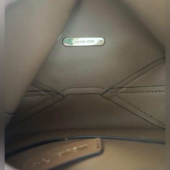 Michael Kors Crossbody bag - Picture 5 of 10